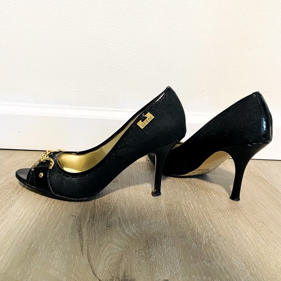 Guess heels - Picture 3 of 3
